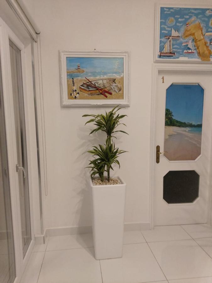 B&B Vista Mare Кротоне Екстериор снимка