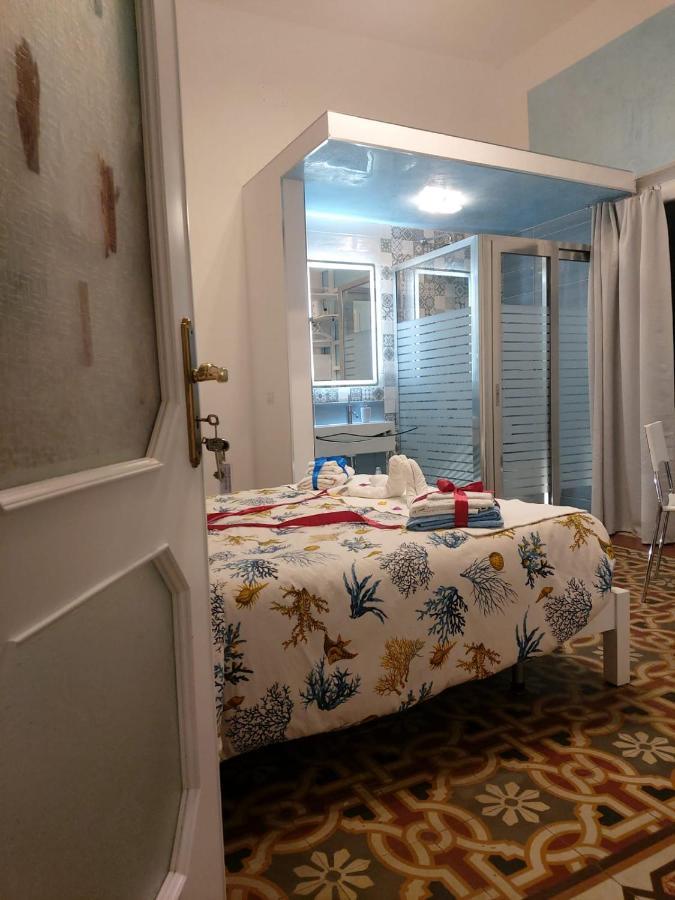 B&B Vista Mare Кротоне Екстериор снимка