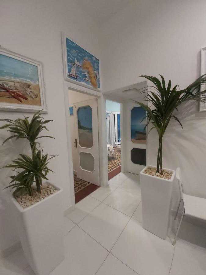 B&B Vista Mare Кротоне Екстериор снимка