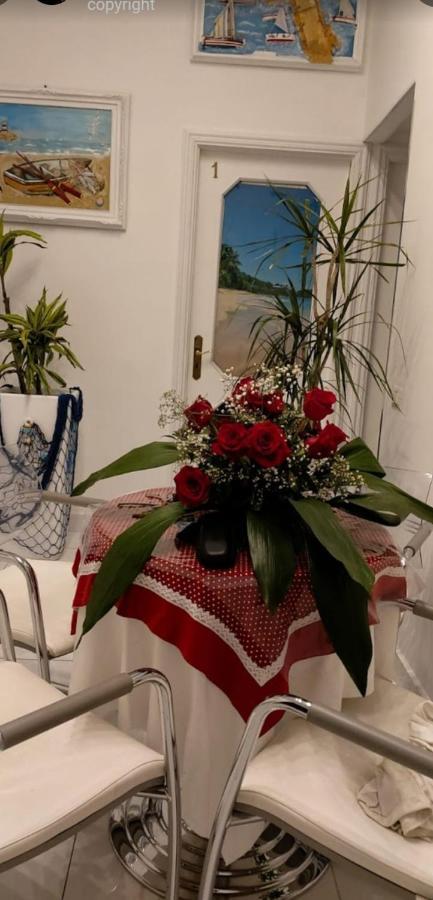 B&B Vista Mare Кротоне Екстериор снимка